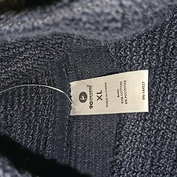 90 Degrees Sweater - Picture 2 of 5